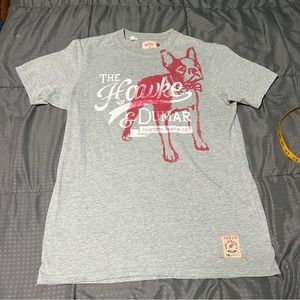 The hawke & dumar custom goods co gray shirt red dog size large
